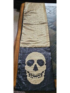 Max Studio Home Reversible Black Gold Skull Sequin Table Runner Halloween Decor